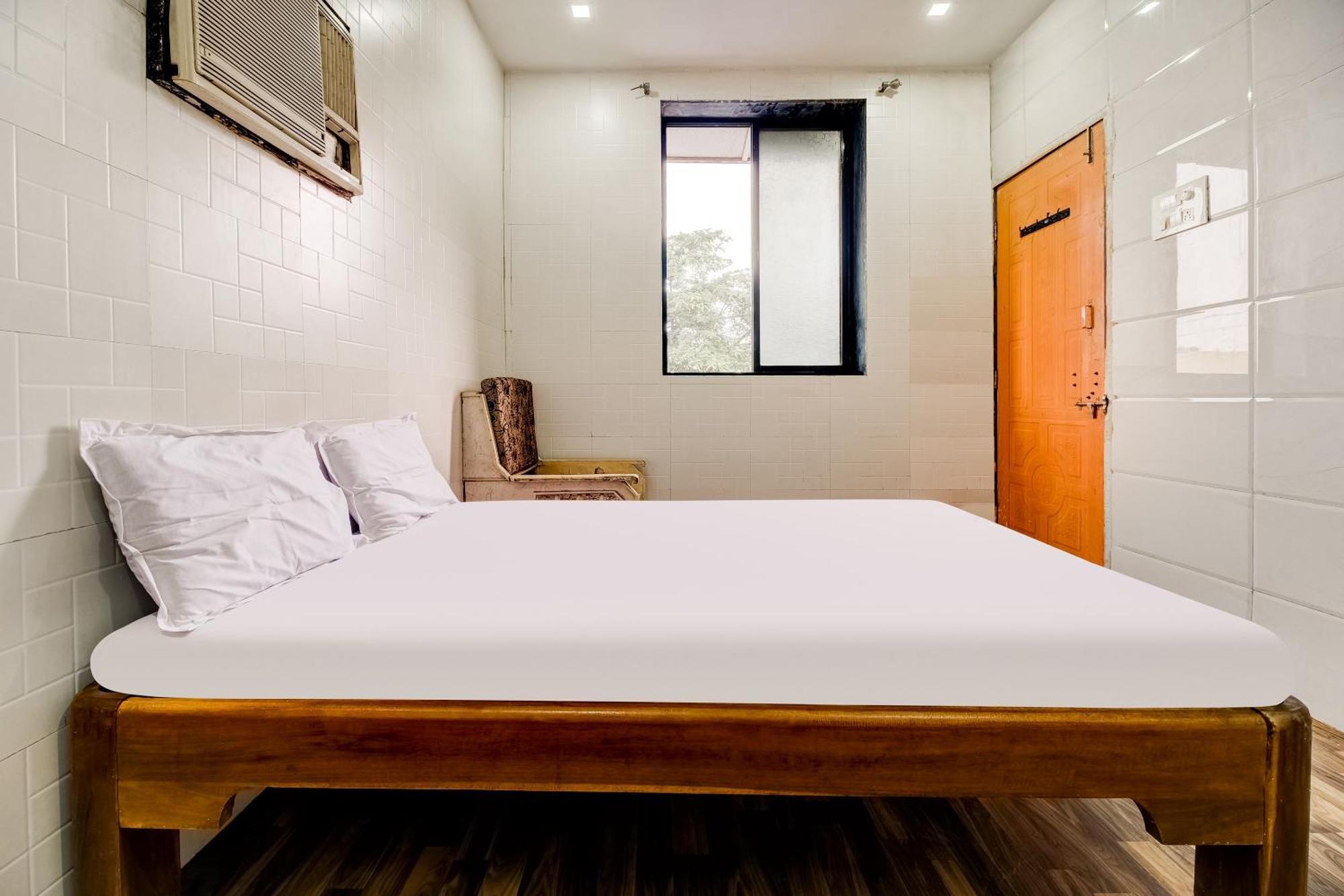 Hotel O Sargam Lodging And Boarding Ulhasnagar Luaran gambar